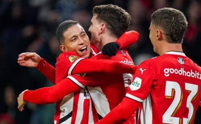 5 gollü maçta kazanan PSV!