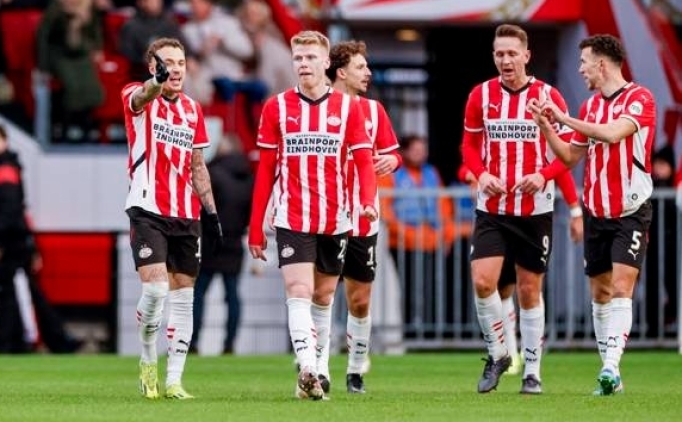 PSV, üç puanı üç golle aldı