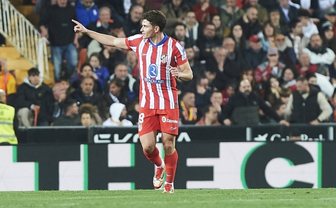 Atletico Madrid, Mestalla'dan Julian ile çıktı