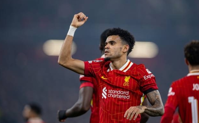 Luis Diaz şov yaptı! Liverpool farka koştu!