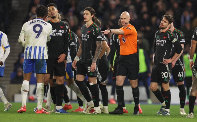 Brighton'dan Arsenal'e çelme
