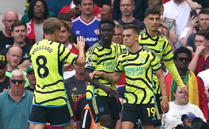 Arsenal'in şampiyonluk inadı sürüyor!