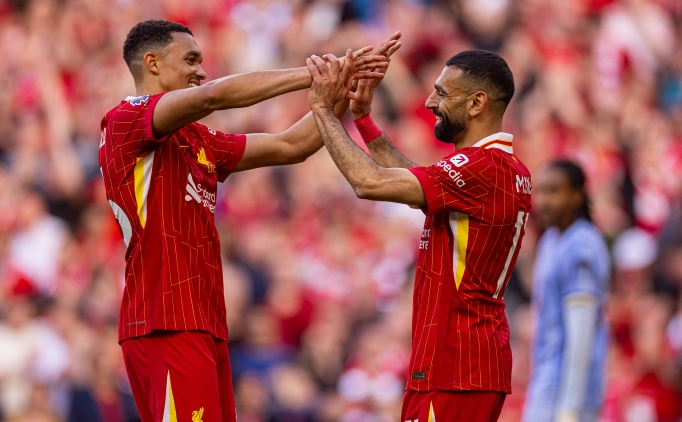 Premier Lig'de şampiyon Liverpool!