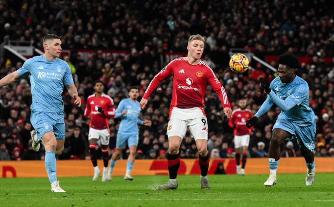 Manchester United, kayıplarda!