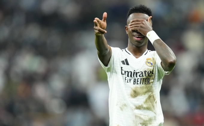 FIFA Kıtalararası Kupası Real Madrid'in!