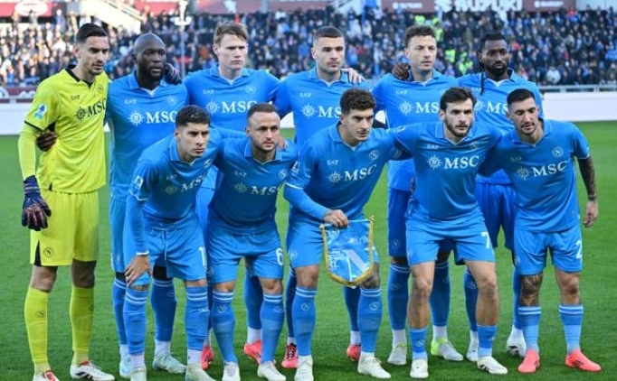 Lider Napoli tek golle kazandı!