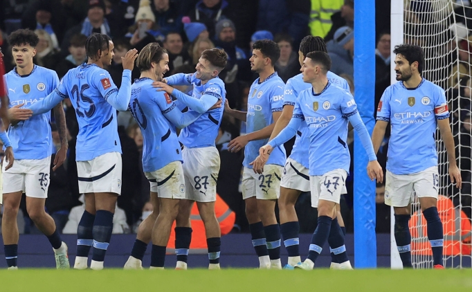 Manchester City, FA Cup'ta gol olup yağdı: 8-0